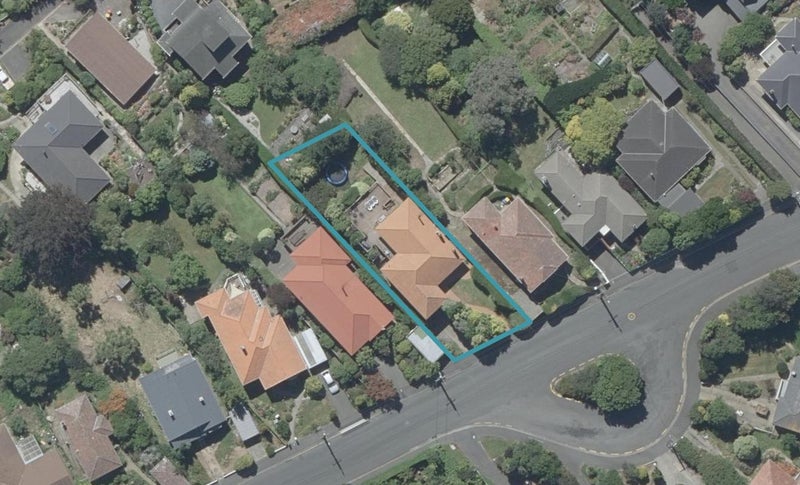 161 Signal Hill Road, Opoho, Dunedin - Carousel 1