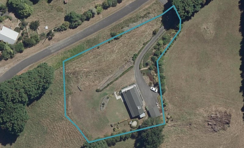 49 Peacockes Lane, Peacocke, Hamilton - Carousel 1