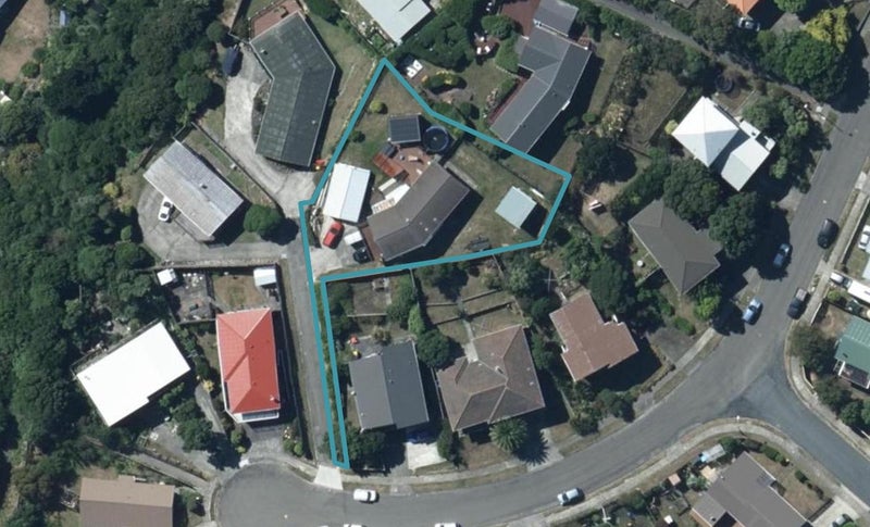 26 Pennant Grove, Titahi Bay, Porirua - Carousel 1