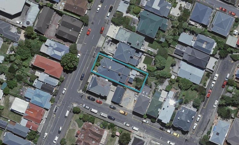 97 Brougham Street, Mount Victoria, Wellington - Carousel 1