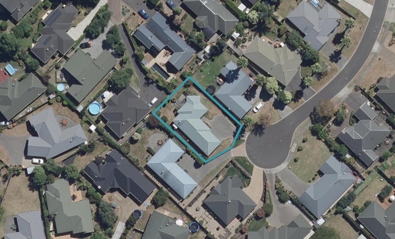 10 Chatswood Place, Rototuna, Hamilton - Carousel 1