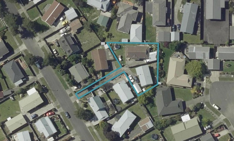 2/23 Suzanne Grove, Kelvin Grove, Palmerston North - Carousel 1