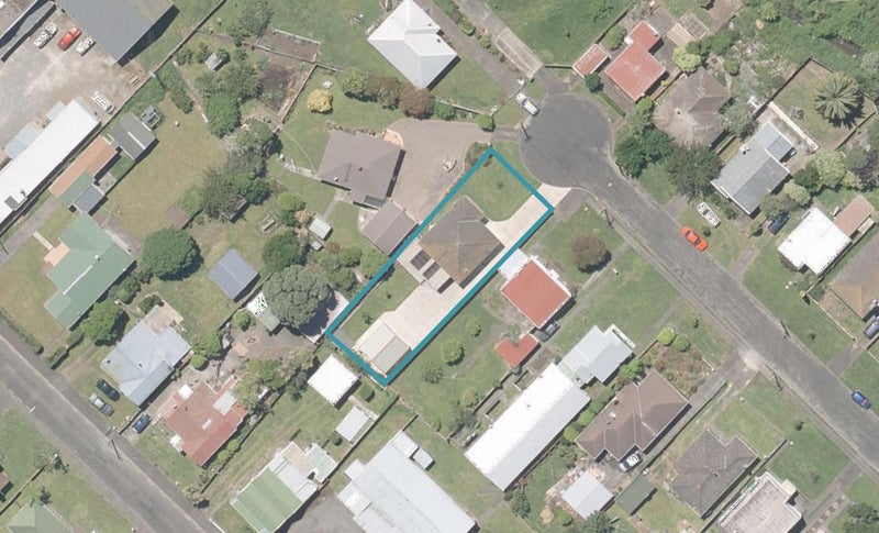 15 Boyd Avenue, Aramoho, Whanganui - Carousel 1