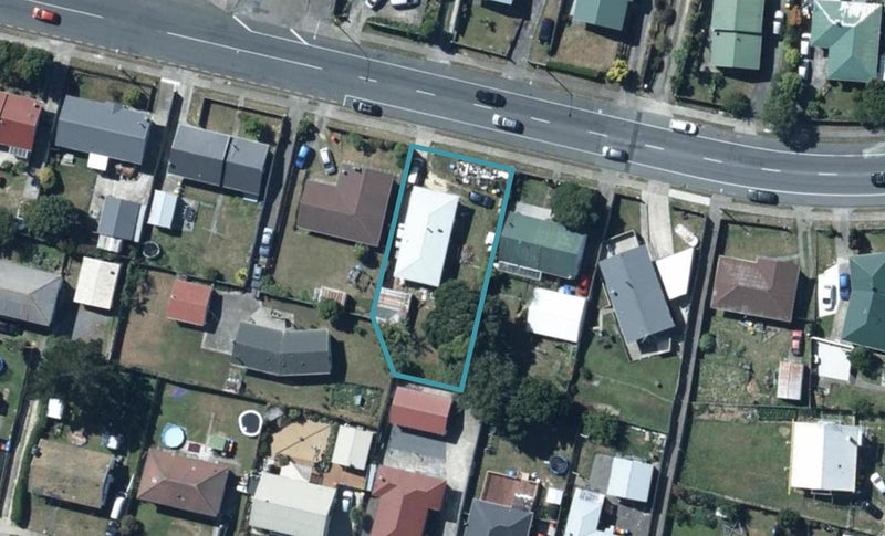 411 Warspite Avenue, Ascot Park, Porirua - Carousel 1