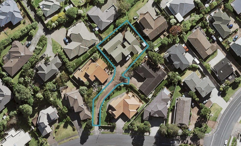 5 Tenbless Court, Unsworth Heights, Auckland - Carousel 1