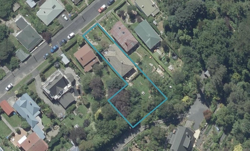 28 Rhodes Terrace, North East Valley, Dunedin - Carousel 1