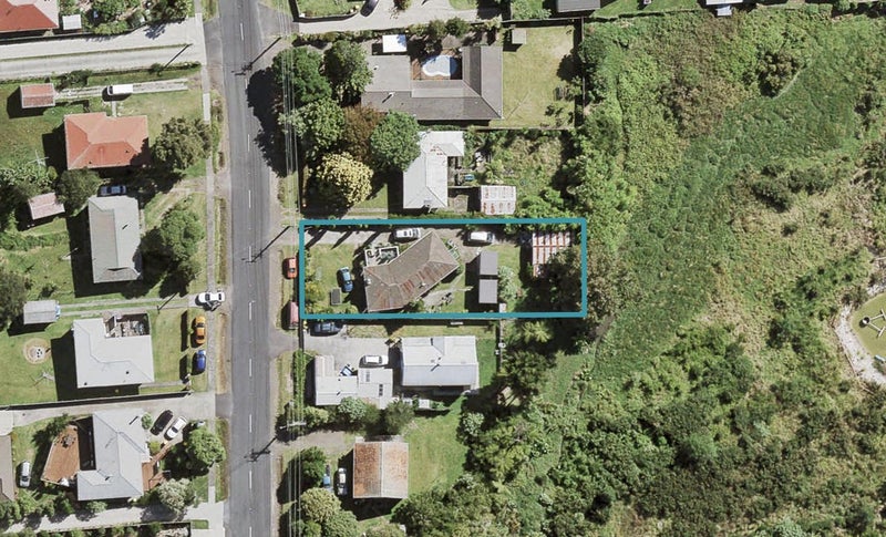 16 Simpson Road, Ranui, Auckland - Carousel 1