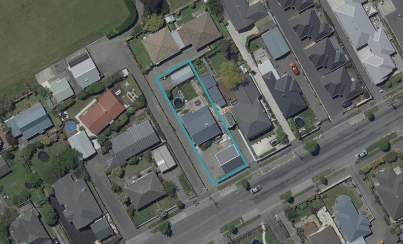 13 Gamblins Road, Saint Martins, Christchurch - Carousel 1