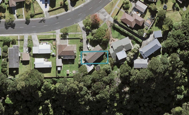 29B West Harbour Drive, West Harbour, Auckland - Carousel 1