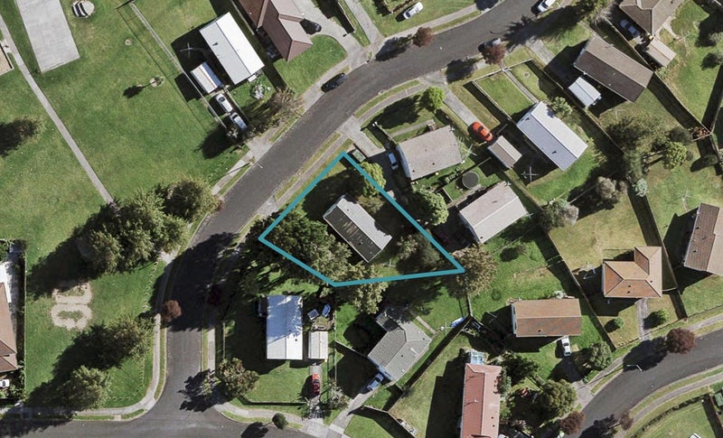 3 Felicia Place, Wiri, Auckland - Carousel 1