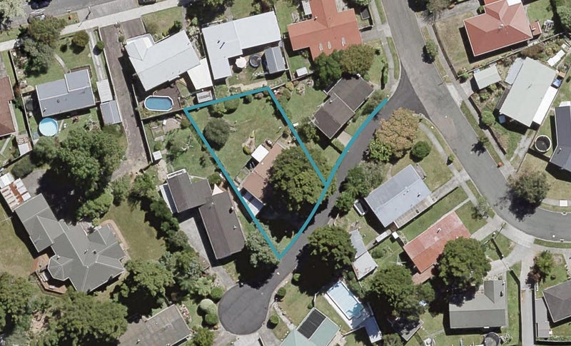6 Venetia Way, Totara Park, Upper Hutt - Carousel 1