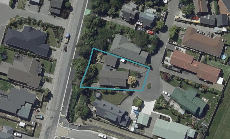8 Bridgemere Lane, Cracroft, Christchurch - Carousel 1