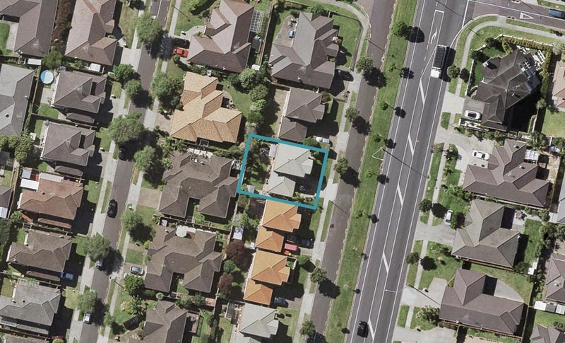 396 Chapel Road, Flat Bush, Auckland - Carousel 1