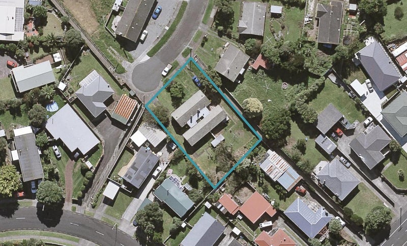17 Tumai Street, Spotswood, New Plymouth - Carousel 1