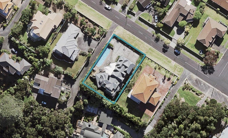 87 Onetaunga Road, Chatswood, Auckland - Carousel 1