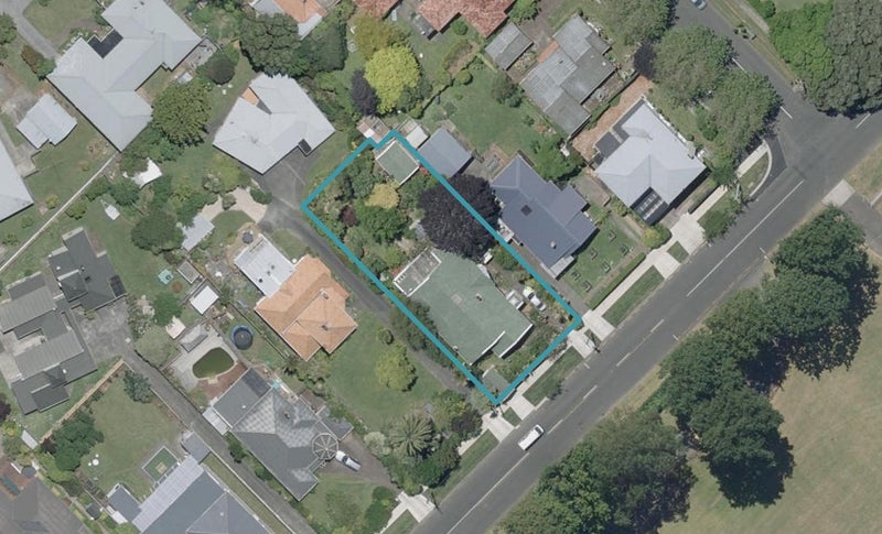 48 Parsons Street, Saint Johns Hill, Whanganui - Carousel 1