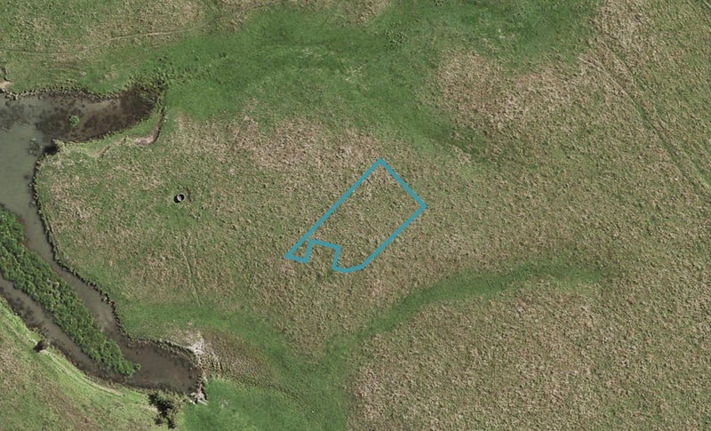16 Wallis Esplanade, Karaka, Papakura - Carousel 1