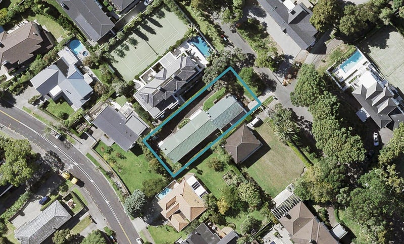 2/10 Lammermoor Drive, St Heliers, Auckland - Carousel 1