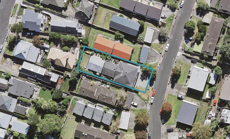 3/16 Don Croot Street, Western Springs, Auckland - Carousel 1