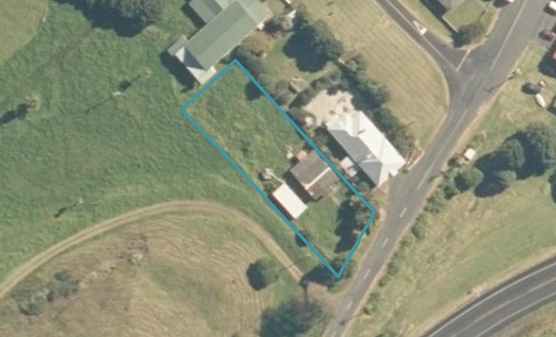 1 Gribbin Street, Awakino, Mōkau - Carousel 1