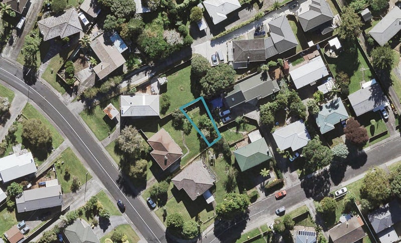 53B Glendene Avenue, Glendene, Auckland - Carousel 1