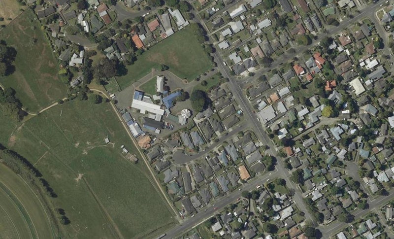 10 Rose Place, Awapuni, Palmerston North - Carousel 1
