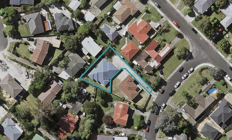 80A Cockayne Crescent, Sunnynook, Auckland - Carousel 1