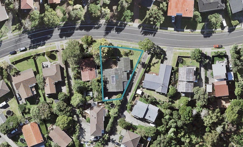 28 John Downs Drive, Browns Bay, Auckland - Carousel 1