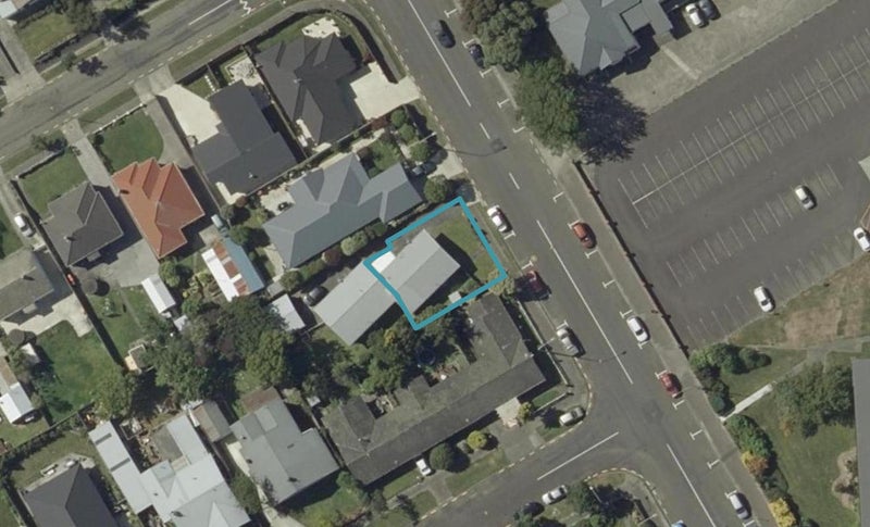38 Heretaunga Street, Palmerston North, Palmerston North - Carousel 1