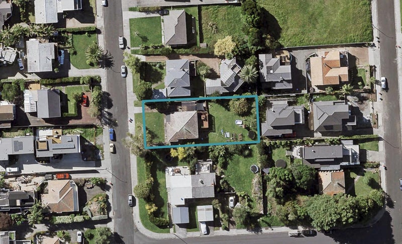 47 Te Arawa Street, Orakei, Auckland - Carousel 1