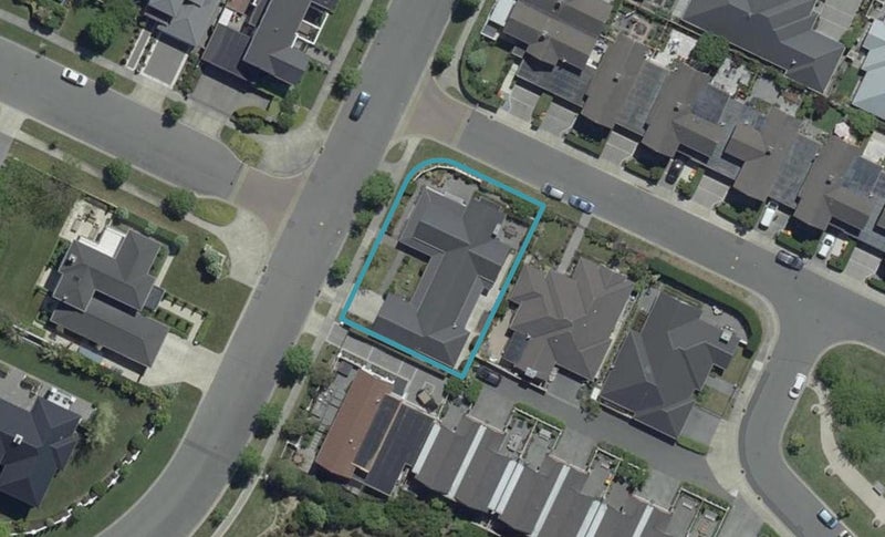 7 Glen Oaks Drive, Northwood, Christchurch - Carousel 1