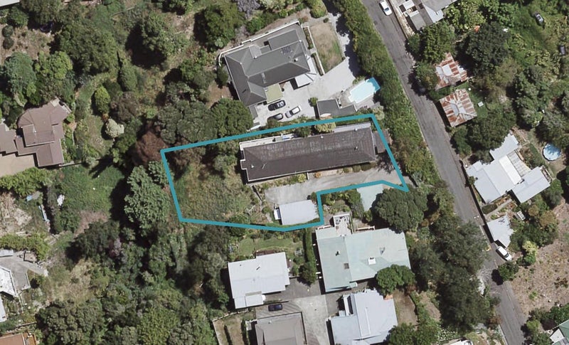 2/5 Burlington Road, Hospital Hill, Napier - Carousel 1