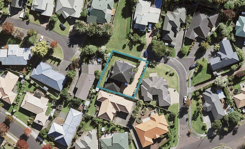 6 Northern Rata Place, Albany, Auckland - Carousel 1