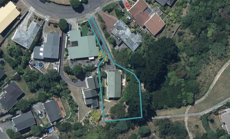 12 Livet Place, Papakowhai, Porirua - Carousel 1