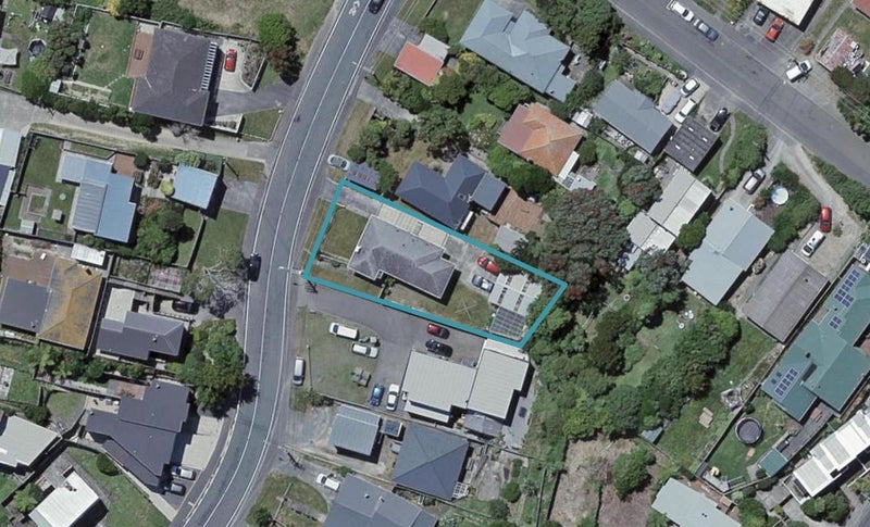 81 Fraser Avenue, Johnsonville, Wellington - Carousel 1