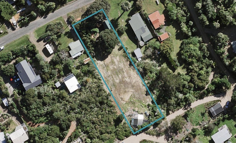 50 Great Barrier Road, Oneroa, Waiheke Island - Carousel 1