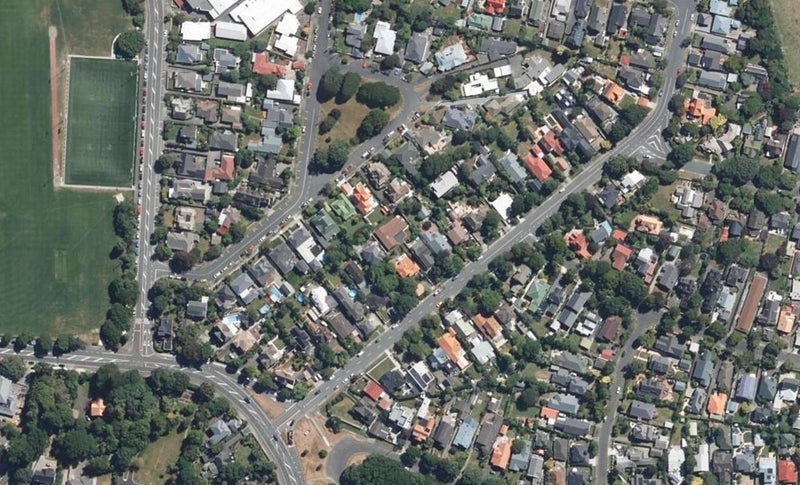 15A Penrose Street, Woburn, Lower Hutt - Carousel 1