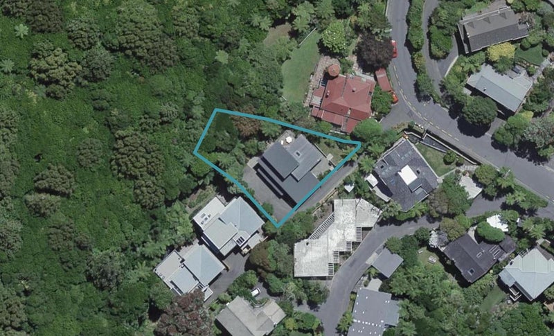 43 Clark Street, Khandallah, Wellington - Carousel 1