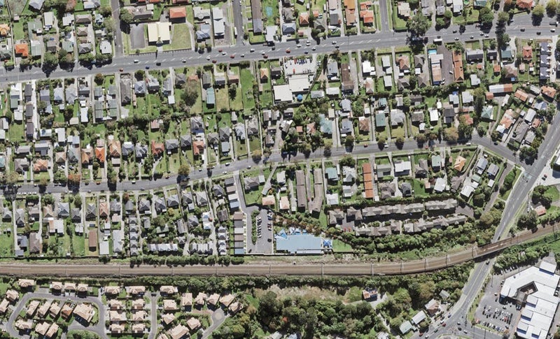 28 Arawa Street, New Lynn, Auckland - Carousel 1