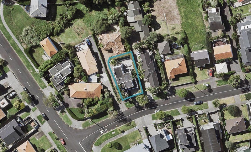 6 Godden Crescent, Orakei, Auckland - Carousel 1