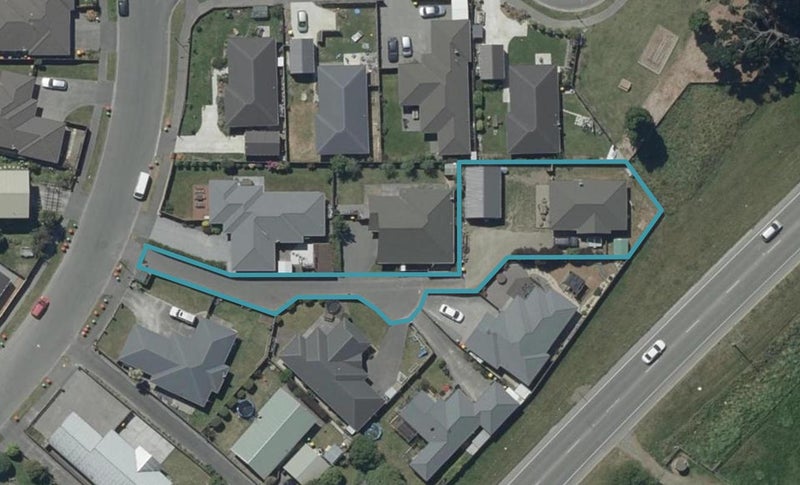 43 Bayswater Crescent, Bromley, Christchurch - Carousel 1