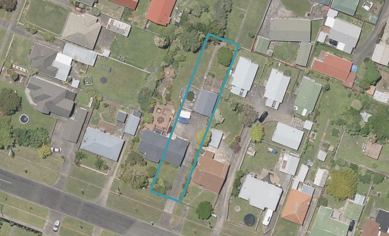 47 Patapu Street, Whanganui East, Whanganui - Carousel 1