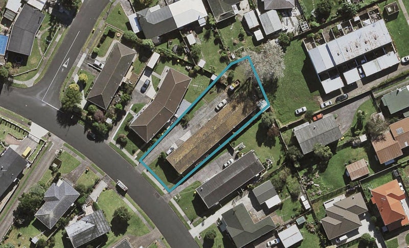 2/24 Ramsey Street, Papatoetoe, Auckland - Carousel 1
