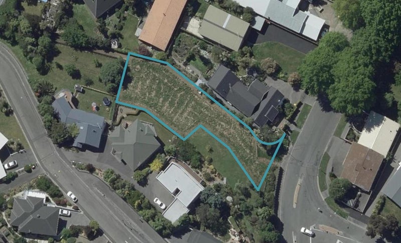 32 Holliss Avenue, Cashmere, Christchurch - Carousel 1