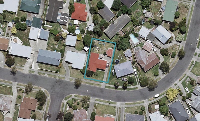 16 Robinson Crescent, Tamatea, Napier - Carousel 1