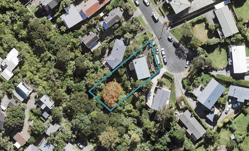 33 Drome View Place, Beach Haven, Auckland - Carousel 1