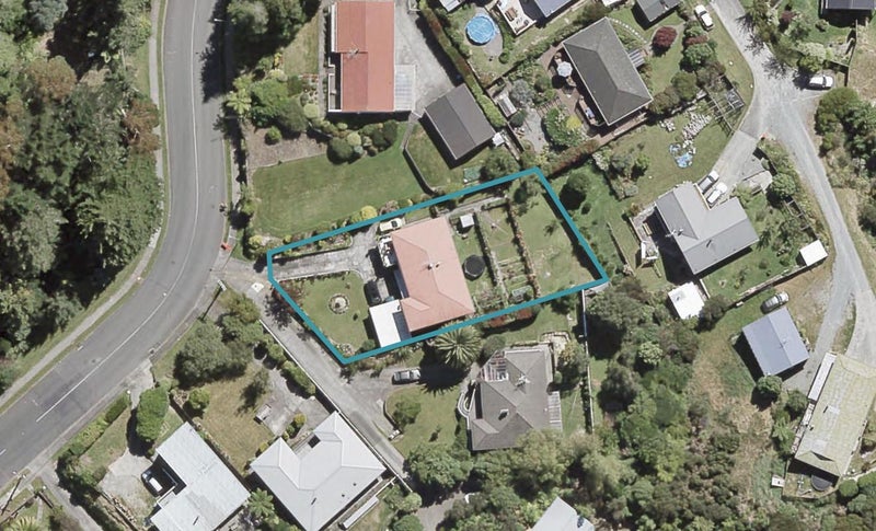 40 Norana Road, Maoribank, Upper Hutt - Carousel 1