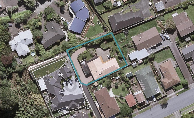 14A Karina Road, Merrilands, New Plymouth - Carousel 1