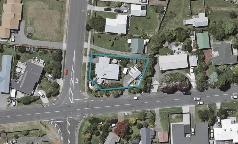 45 Menin Road, Raumati South, Paraparaumu - Carousel 1