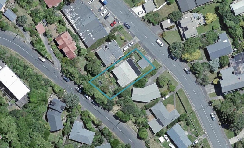 130 Campbell Street, Karori, Wellington - Carousel 1